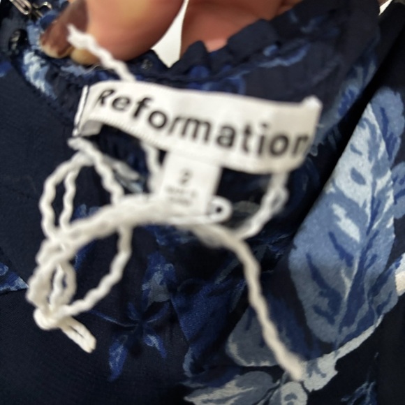 Reformation Midi Juliette Dress Size 2 Navy Blue Floral - Picture 4 of 5